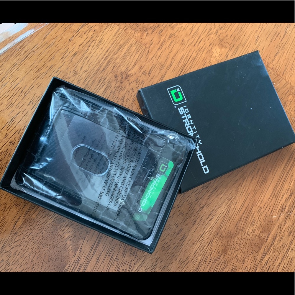 RFID leather wallet